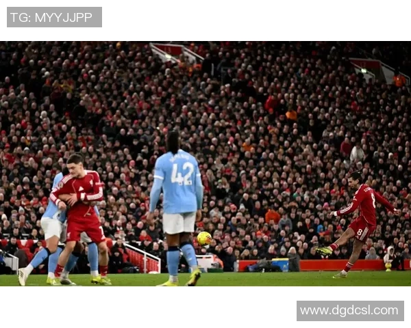 曼城大胜利物浦五球狂潮引发全场沸腾精彩进球回顾