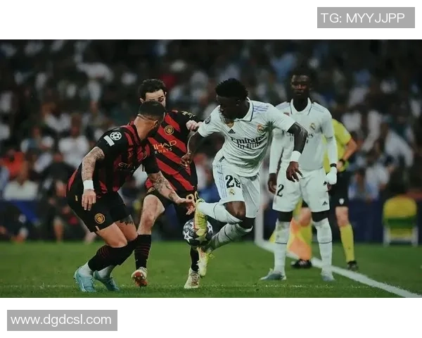 意甲焦点战曼联小胜皇马全场沸腾战术解析引发热议